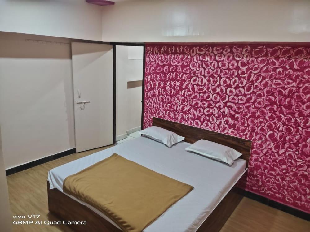 Sai Ganesh Guest House Shirdi Eksteriør billede