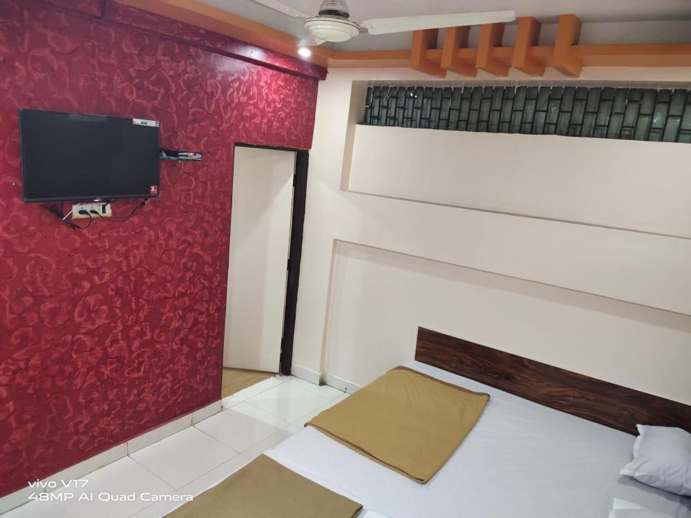 Sai Ganesh Guest House Shirdi Eksteriør billede